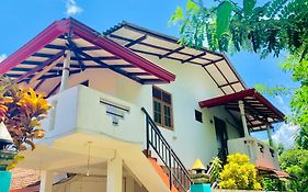 Deshan Homestay & Restaurant